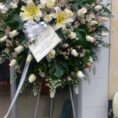 corona floral para velorio