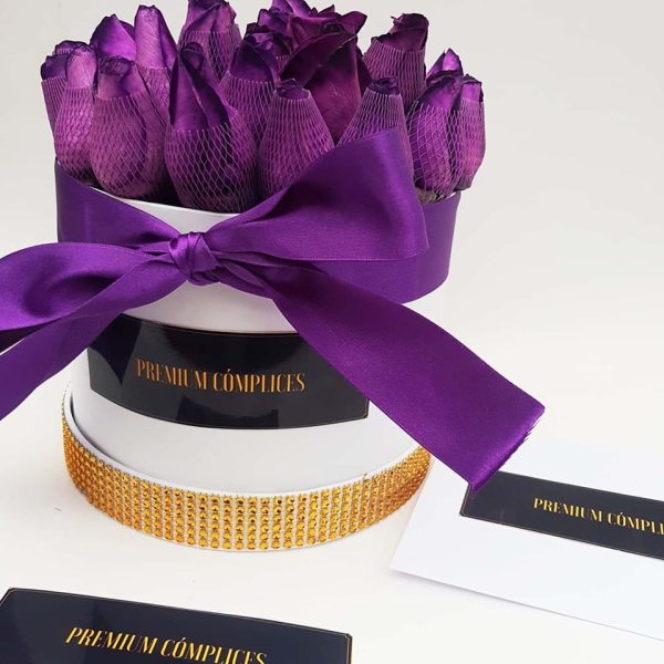 Box Premium Cómplices de Rosas Moradas rosas moradas naturales en box para regalar