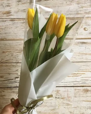 3 TULIPANES AMARILLOS PREMIUM