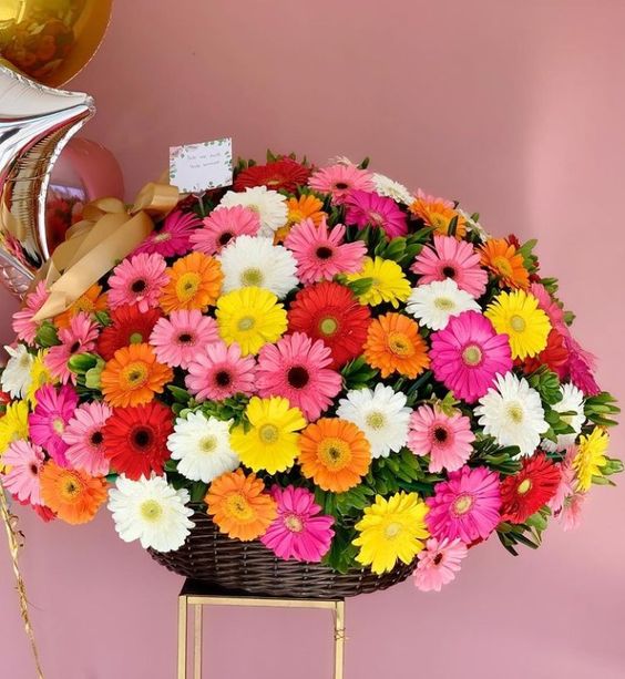 ARREGLOS DELUXE PREMIUM 18 GERBERAS