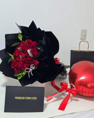 RAMO EXTRA GRANDE DE 24 ROSAS ROJAS